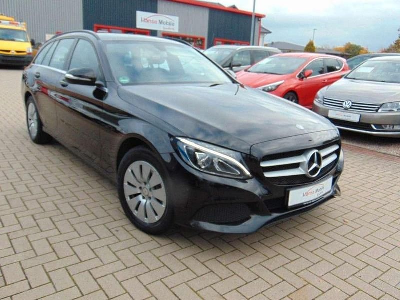 Obsidianschwarz metalliclack Gebraucht 2015 Mercedes C220 Kombi | 11.200 € (Guter Preis) - Bild 1/4