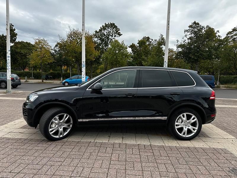 Gebraucht VW Touareg 245 PS (180 kW) 2012 Schwarz SUV