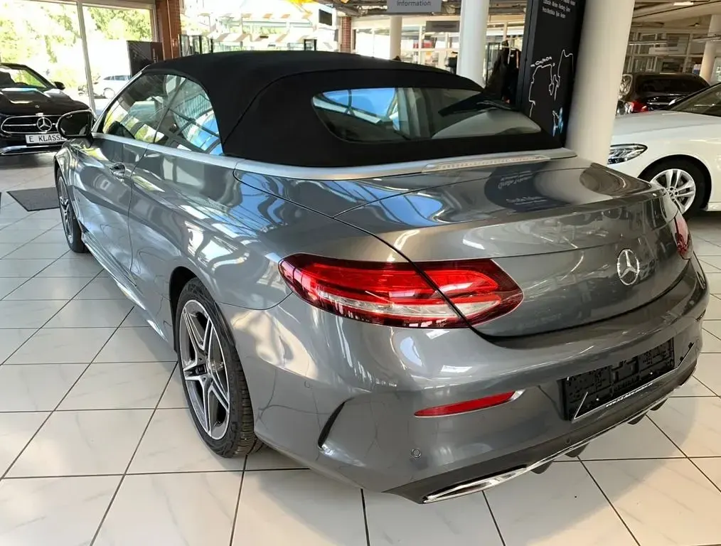 Gebraucht Mercedes C200 184 PS (135 kW) 2019 Grau Cabrio