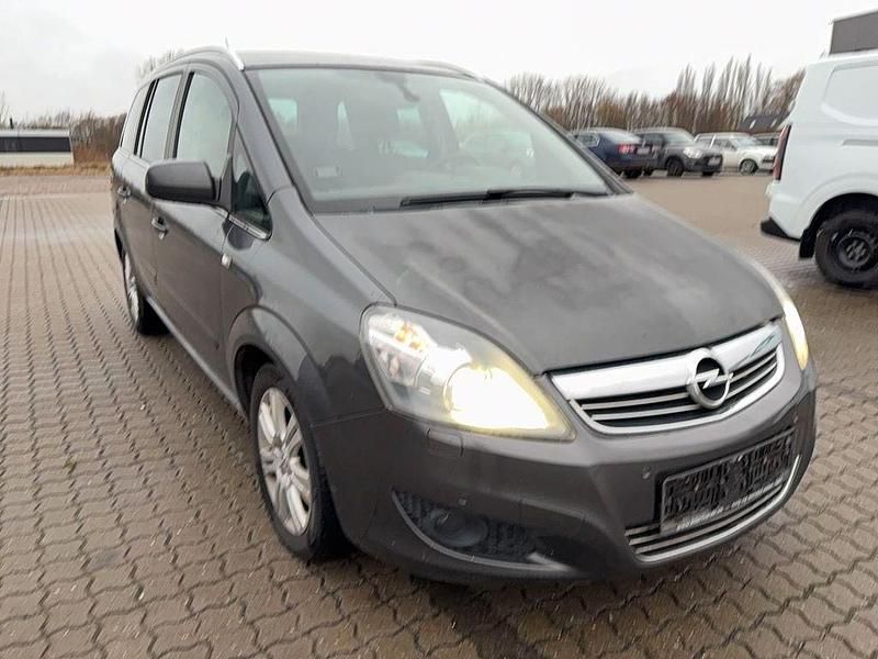Gebraucht Opel Zafira Family 125 PS (91 kW) 2012 Grau Van / Kleinbus