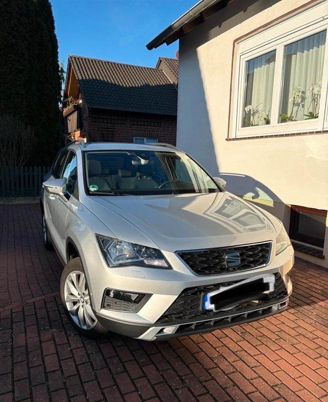 Silber Gebraucht 2018 Seat Ateca SUV | 12.500 € (Fairer Preis) - Bild 1/4