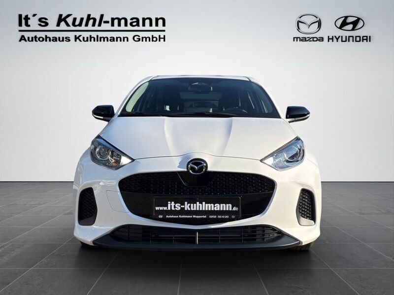 Neu Mazda 2 Prime-Line 116 PS (85 kW) 2025 Weiß Limousine