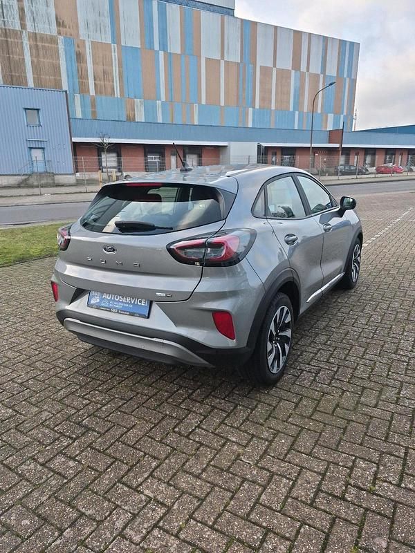 Gebraucht Ford Puma Titanium 125 PS (91 kW) 2022 Silber SUV