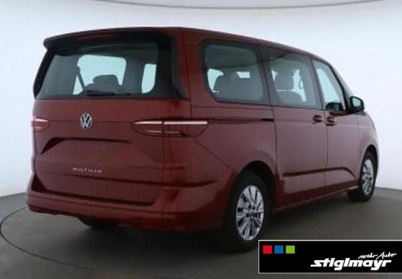 Second-hand VW Multivan Life 150 CP (110 kW) 2025 Monovolum
