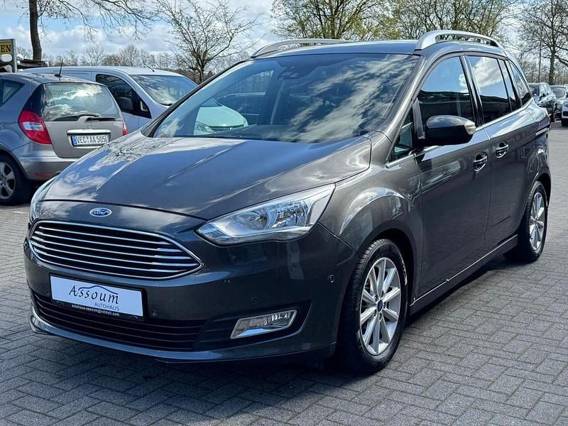 Second-hand Ford C-MAX Titanium 120 CP (88 kW) 2017 Gri Monovolum