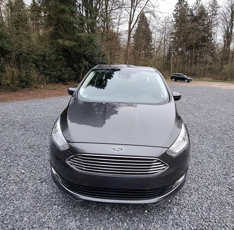 Gebraucht Ford C-MAX Titanium 150 PS (110 kW) 2018 Grau Van / Kleinbus