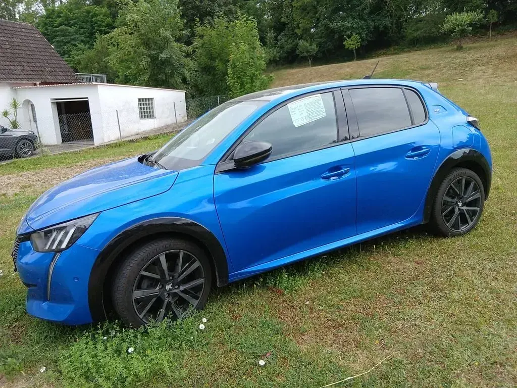Gebraucht Peugeot 208 GT 101 PS (74 kW) 2021 Blau Kleinwagen