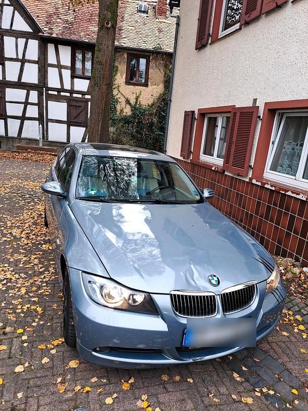 Gebraucht 2006 BMW 320 Limousine | 1.750 € (Guter Preis) - Bild 1/3