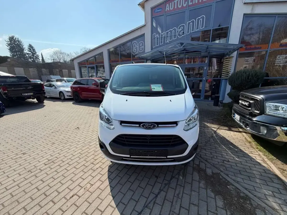Brugt Ford Transit Custom 105 HK (77 kW) 2018 Hvid MPV