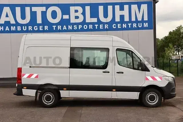 Gebraucht Mercedes Sprinter 143 PS (105 kW) 2020 Arktikweiß Van