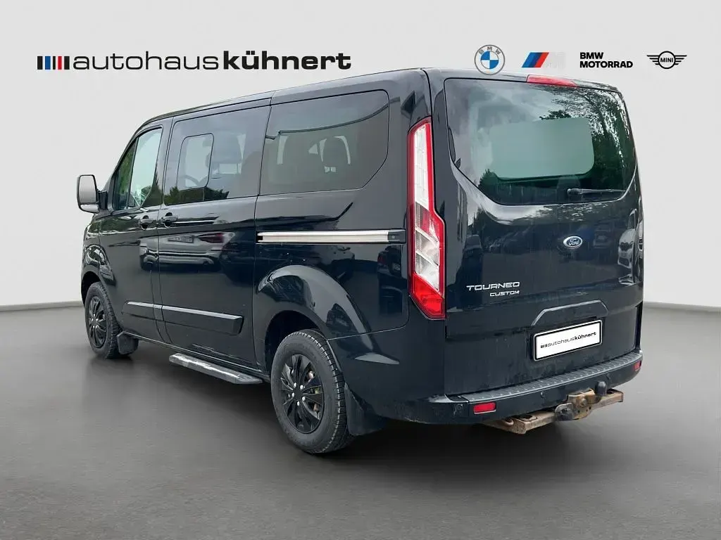 Gebraucht Ford Tourneo Titanium 170 PS (125 kW) 2017 Schwarz Kombi