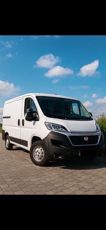 Weiß Gebraucht 2017 Fiat Ducato Van | 10.990 € - Bild 1/4