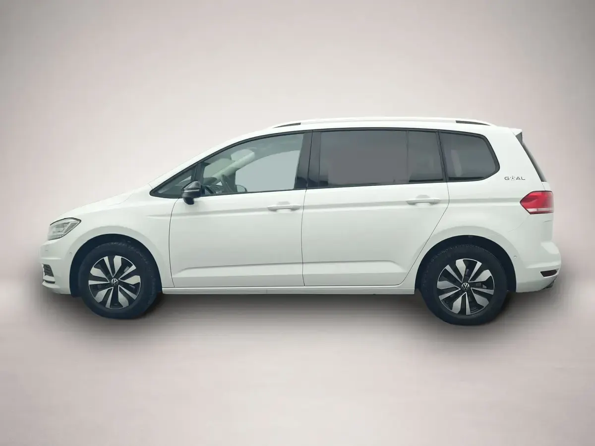 Gebraucht VW Touran Goal 150 PS (110 kW) 2025 Weiß Van / Kleinbus