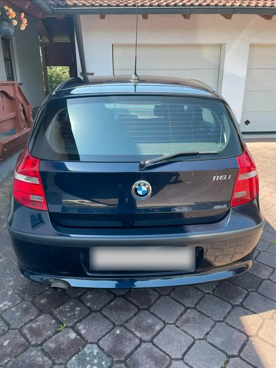Gebraucht BMW 116 122 PS (89 kW) 2009 Blau Kleinwagen