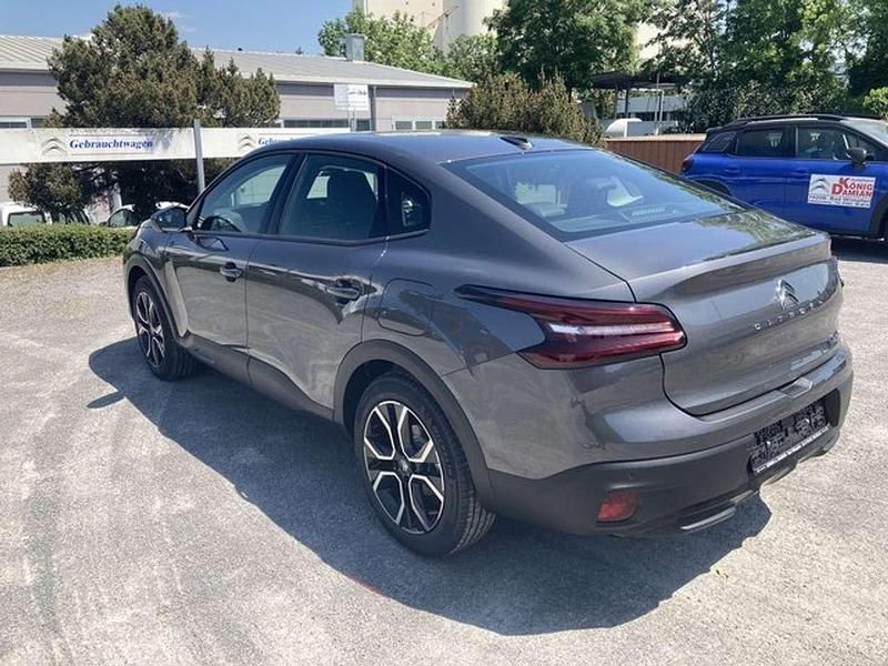 Gebraucht Citroën e-C4 Feel 100 kW (136 PS) 2023 Grau Limousine