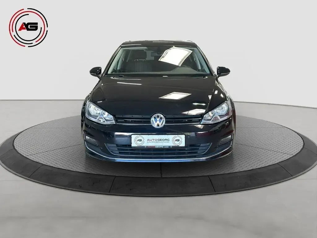 Gebraucht VW Golf VII 125 PS (91 kW) 2015 Schwarz Limousine