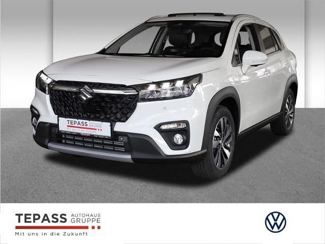 Weiss Neu 2025 Suzuki SX4 S-Cross Comfort+ Limousine | 29.770 € (Fairer Preis) - Bild 1/4