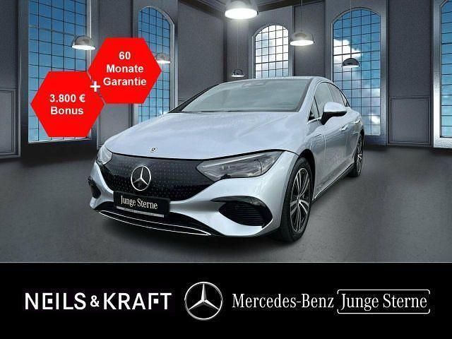 Silber Gebraucht 2023 Mercedes EQE300 Premium Plus Limousine | 46.980 € (Teuer) - Bild 1/4