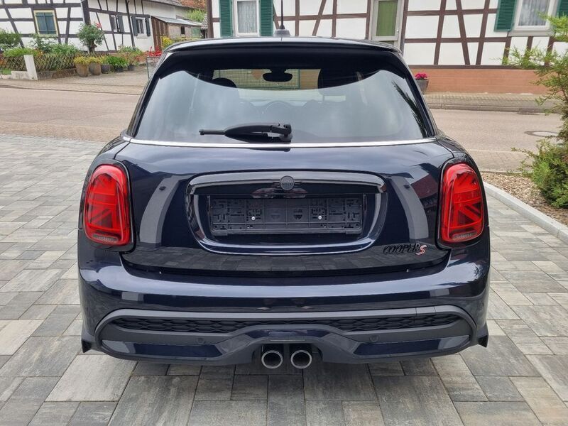 Gebraucht Mini Cooper S 178 PS (130 kW) 2022 Schwarz Kleinwagen