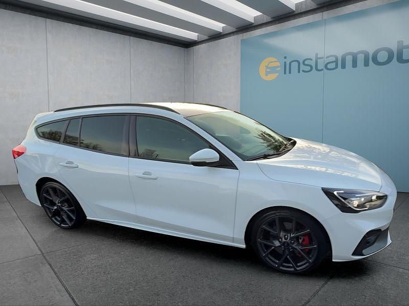 Gebraucht Ford Focus ST 280 PS (205 kW) 2021 Weiß Kombi
