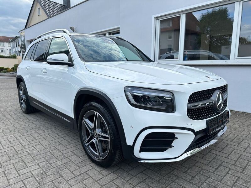 Weiß Gebraucht 2024 Mercedes GLB220 AMG SUV | 49.599 € (Guter Preis) - Bild 1/4
