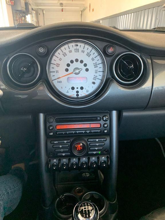 Gebraucht Mini Cooper 116 PS (85 kW) 2004 Weiß Kleinwagen