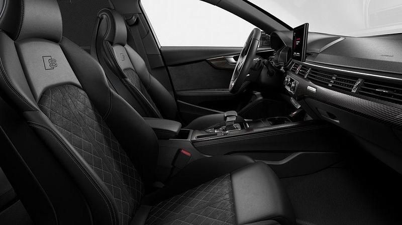 Gebraucht Audi S4 Sport 341 PS (250 kW) 2022 Sonderlack quantumgrau Kombi