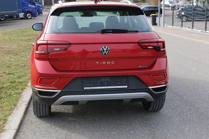 Gebraucht VW T-Roc Style 150 PS (110 kW) 2023 Rot SUV