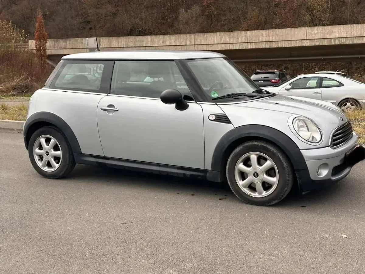Gebraucht Mini ONE 95 PS (69 kW) 2009 Grau Kleinwagen
