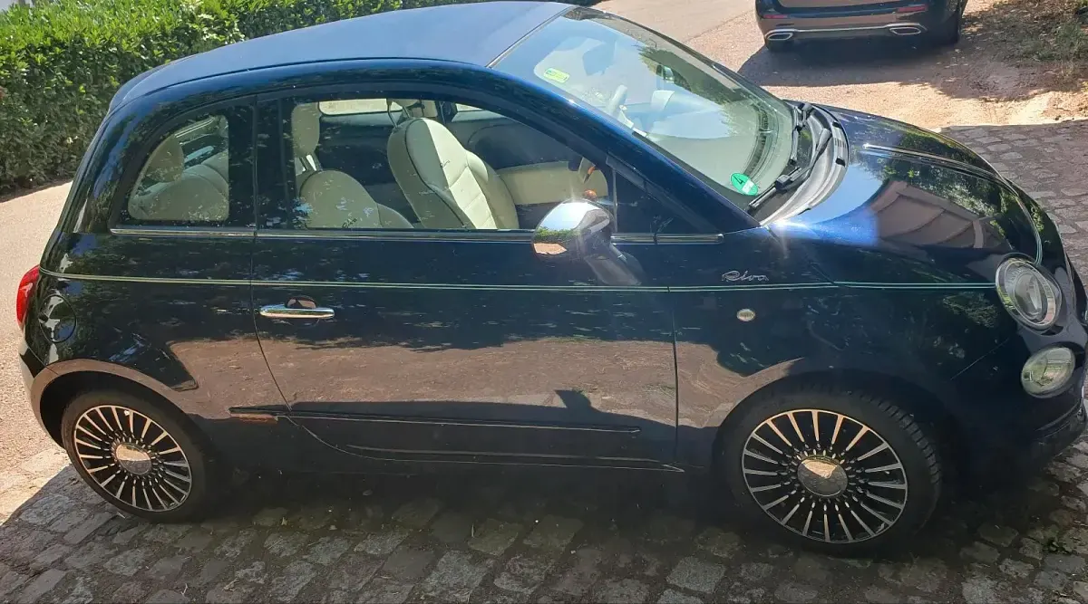 Gebraucht Fiat 500 Riva 105 PS (77 kW) 2017 Blau Cabrio