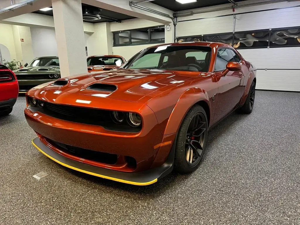 Nowe Dodge Challenger 727 KM (534 kW) 2025 Pomarańczowy Coupe