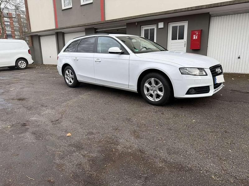 Gebraucht Audi A4 120 PS (88 kW) 2011 Kombi
