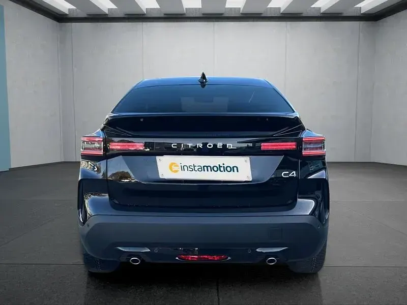 Neu Citroën C4 PureTech 131 PS (96 kW) 2025 Schwarz Kleinwagen