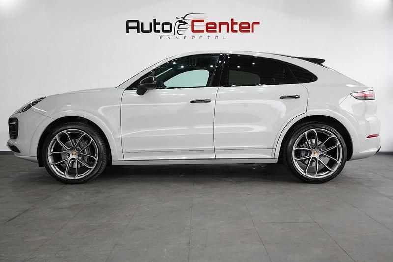 Second-hand Porsche Cayenne 385 CP (283 kW) 2009 Negru SUV