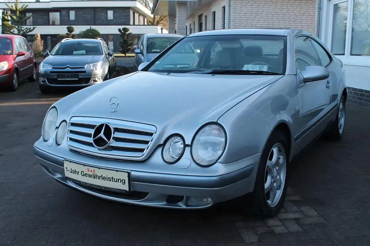 Gebraucht Mercedes CLK200 Elegance 136 PS (100 kW) 1998 Silber Coupé