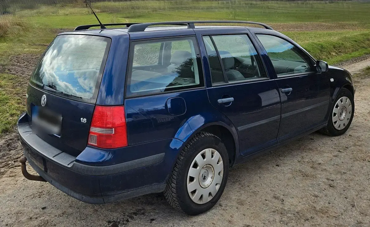 Gebraucht VW Golf IV 105 PS (77 kW) 2003 Blau Kombi