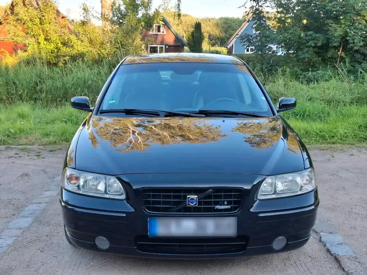 Gebraucht Volvo S60 140 PS (102 kW) 2004 Schwarz Limousine