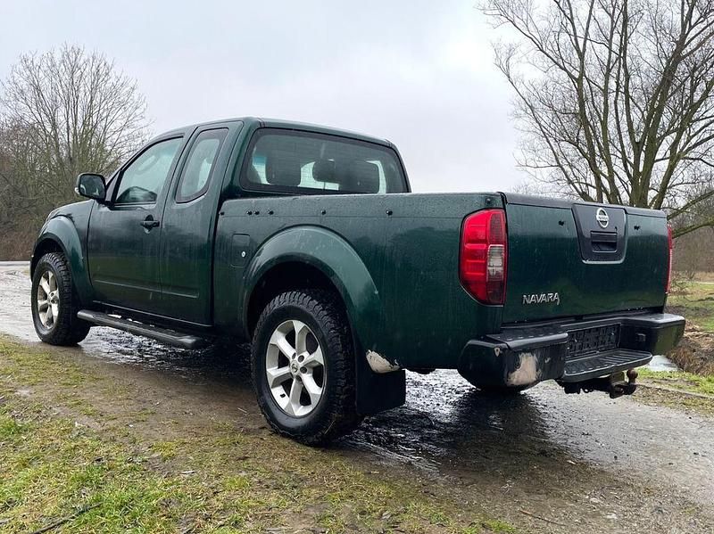 Gebraucht Nissan Navara 171 PS (125 kW) 2007 Grün Pickup