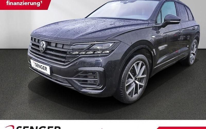 Gebraucht VW Touareg R 462 PS (339 kW) 2021 Deep black perleffekt SUV