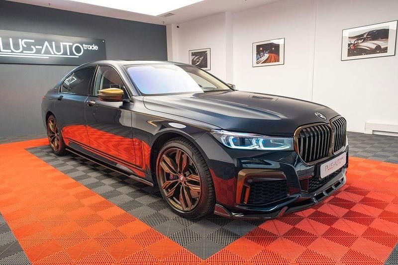 Schwarz Gebraucht 2019 BMW M760 Sport Line Limousine | 72.600 € (Superpreis) - Bild 1/4