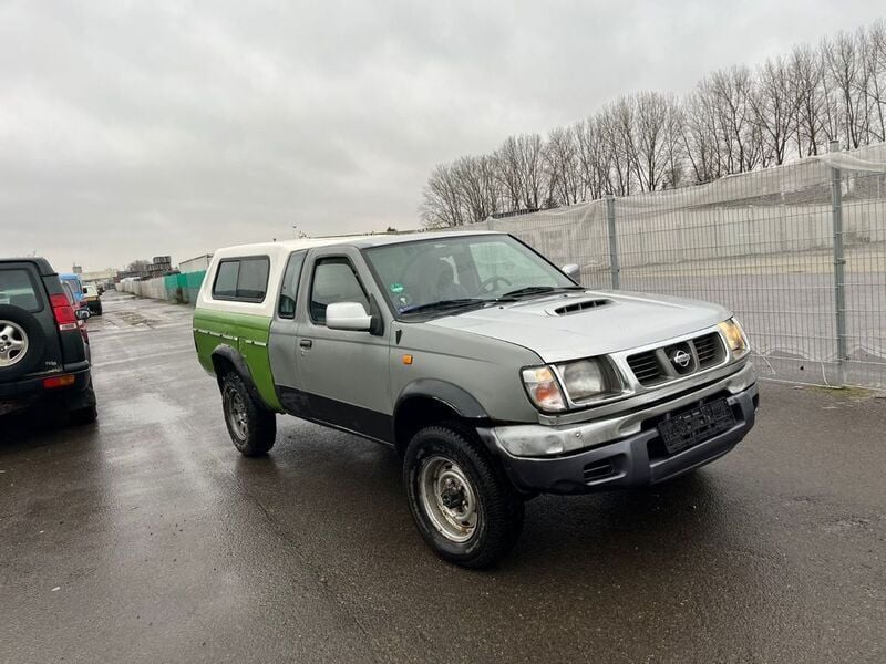 Grau Gebraucht 1999 Nissan PickUp Abholung | 2.899 € - Bild 1/4