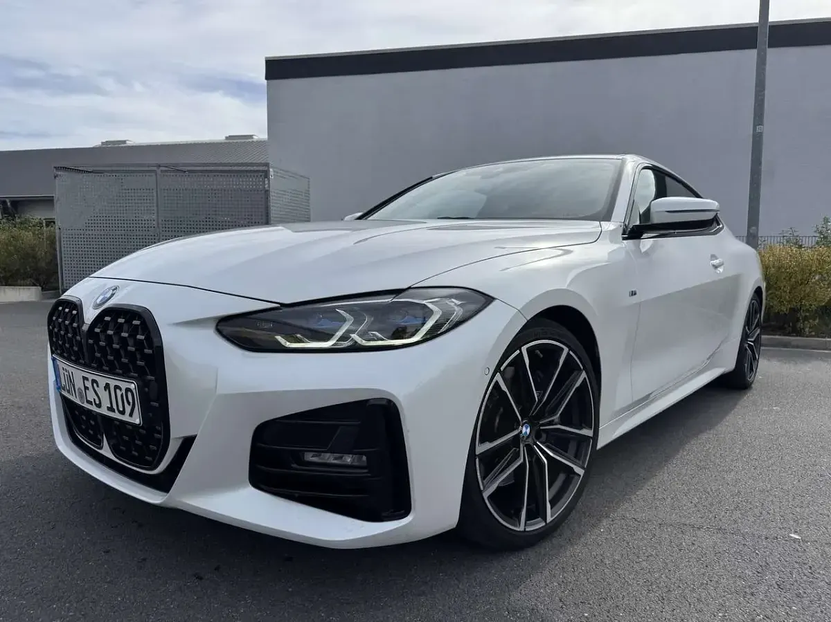Gebraucht BMW 430 M Sport 258 PS (189 kW) 2021 Weiß Coupé