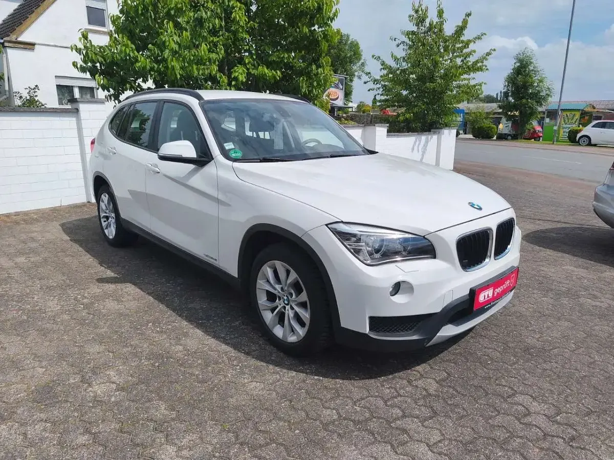 Gebraucht BMW X1 150 PS (110 kW) 2014 Weiß SUV