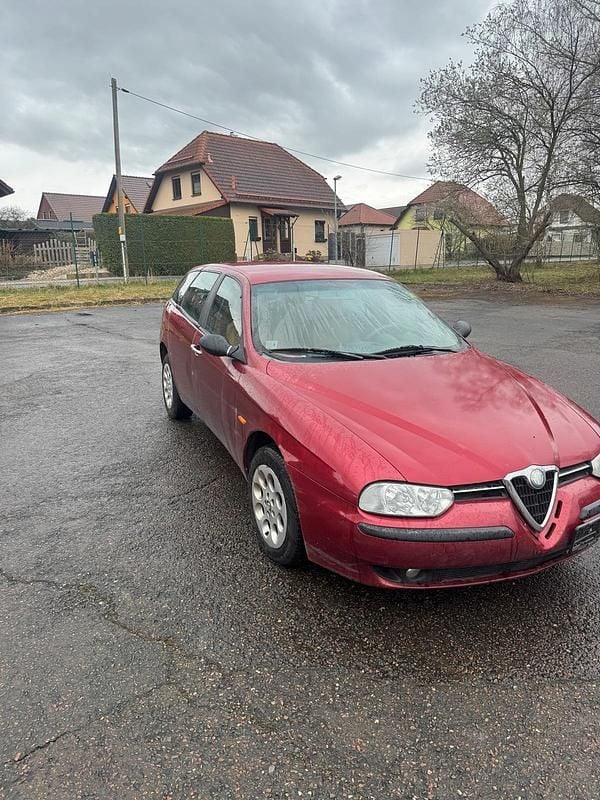 Gebraucht Alfa Romeo 156 102 PS (75 kW) 2002 Rot Kombi