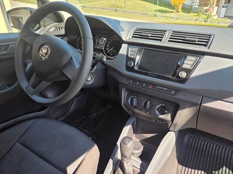 Gebraucht Skoda Fabia Active 75 PS (55 kW) 2018 Schwarz Kleinwagen