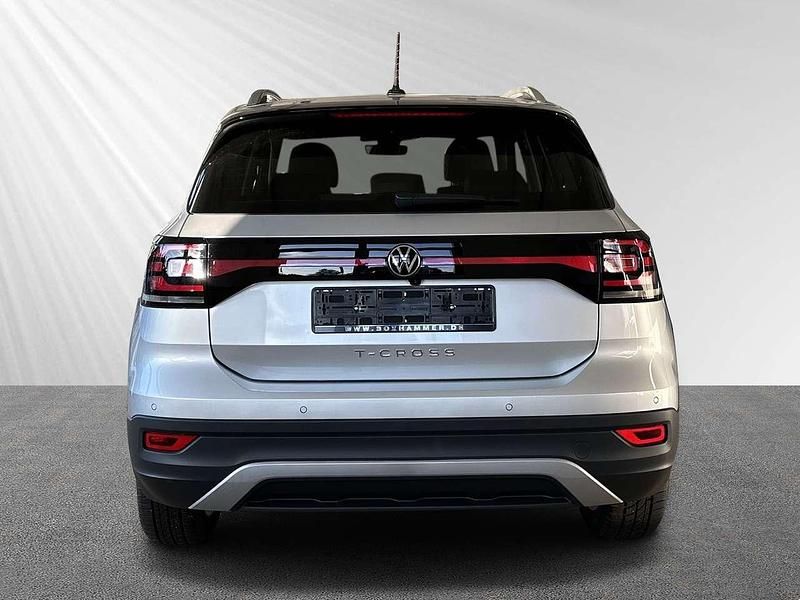 Gebraucht VW T-Cross Style 110 PS (80 kW) 2023 Silber SUV