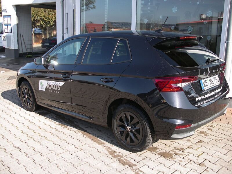 Gebraucht Skoda Fabia Ambition 95 PS (69 kW) 2022 Schwarz Kleinwagen