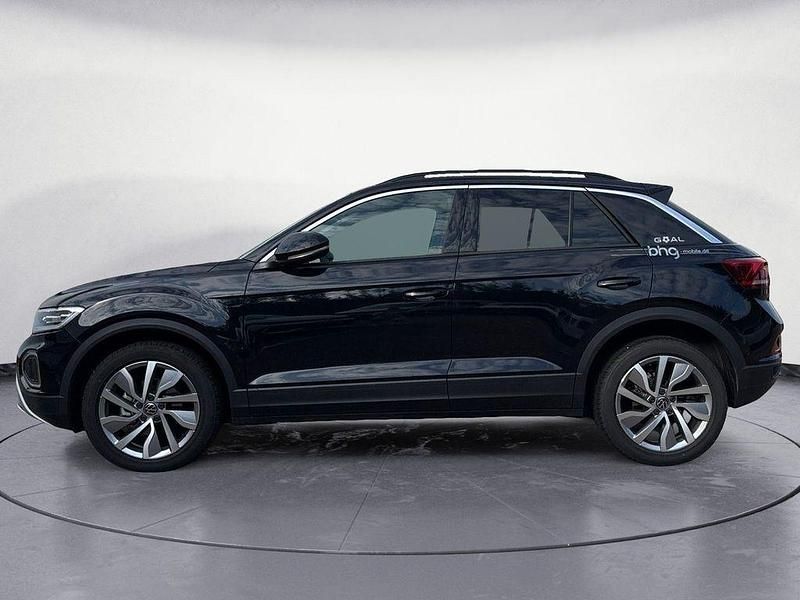 Gebraucht VW T-Roc Life 150 PS (110 kW) 2024 Deep black perleffekt SUV