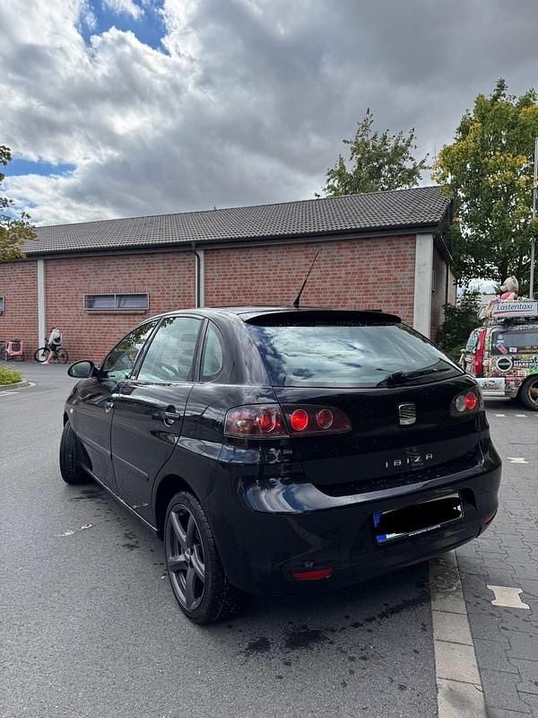 Schwarz Gebraucht 2008 Seat Ibiza Kleinwagen | 1.750 € (Fairer Preis) - Bild 1/4