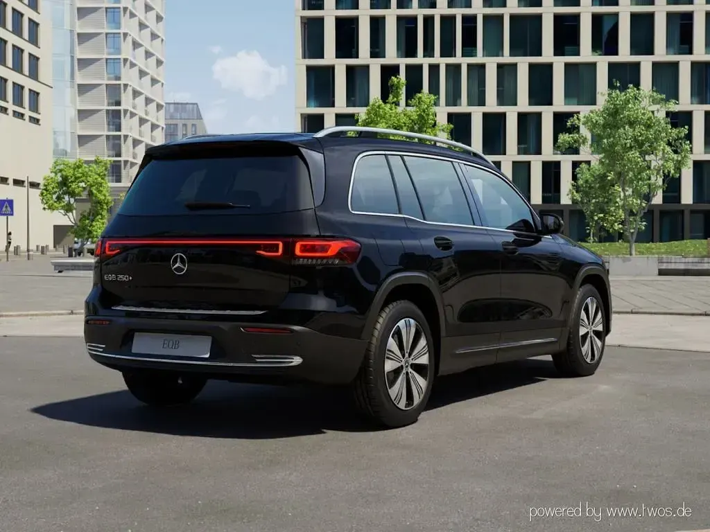 Gebraucht Mercedes EQB250+ Progressive 139 kW (190 PS) 2023 Schwarz SUV